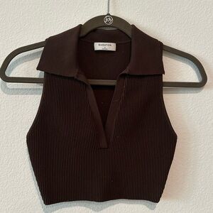 Aritzia Babaton cropped rib knit collared crop top